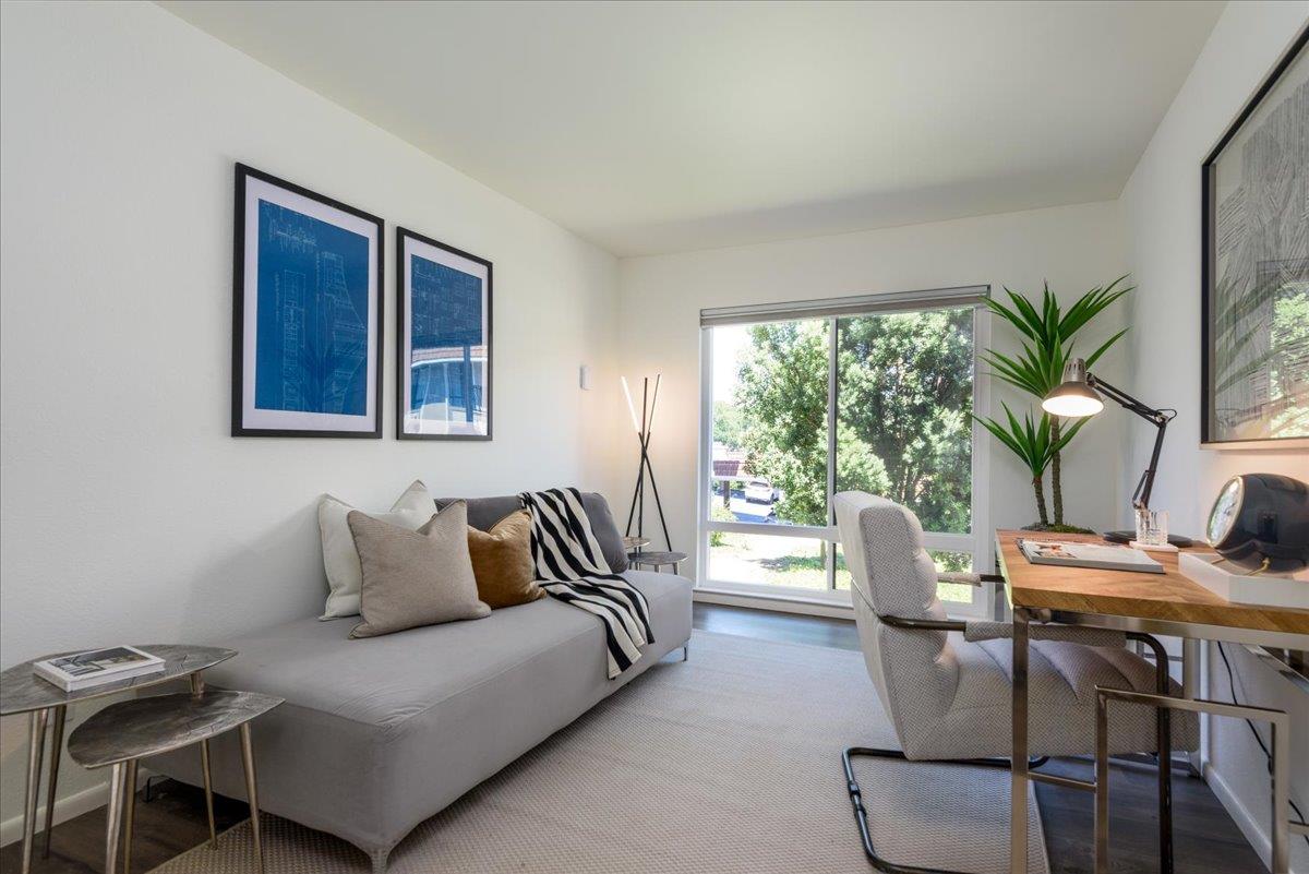 1031 Cherry Avenue 33