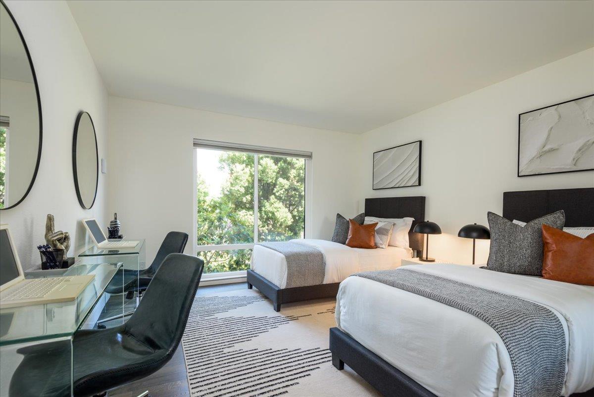 1031 Cherry Avenue 33