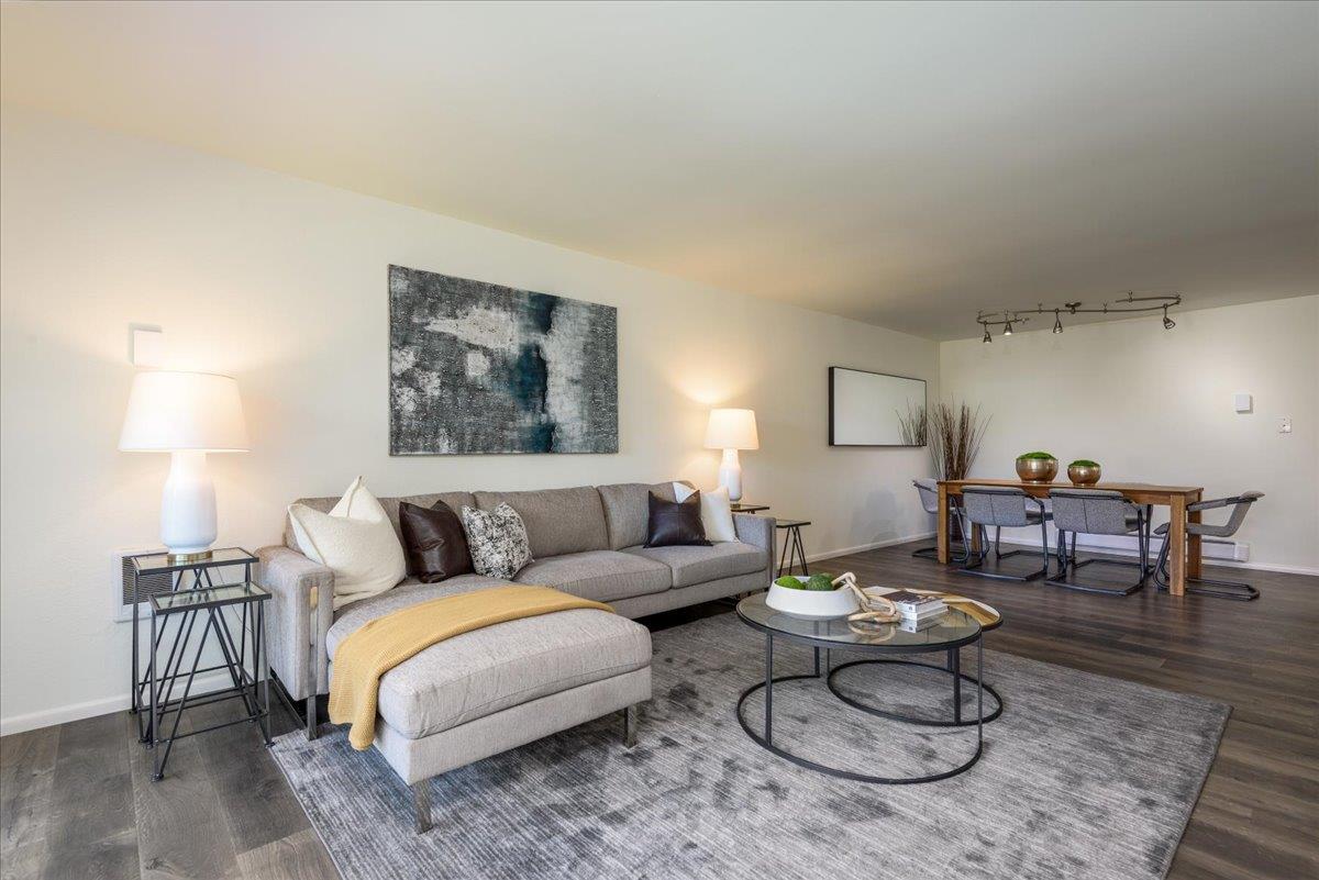 1031 Cherry Avenue 33