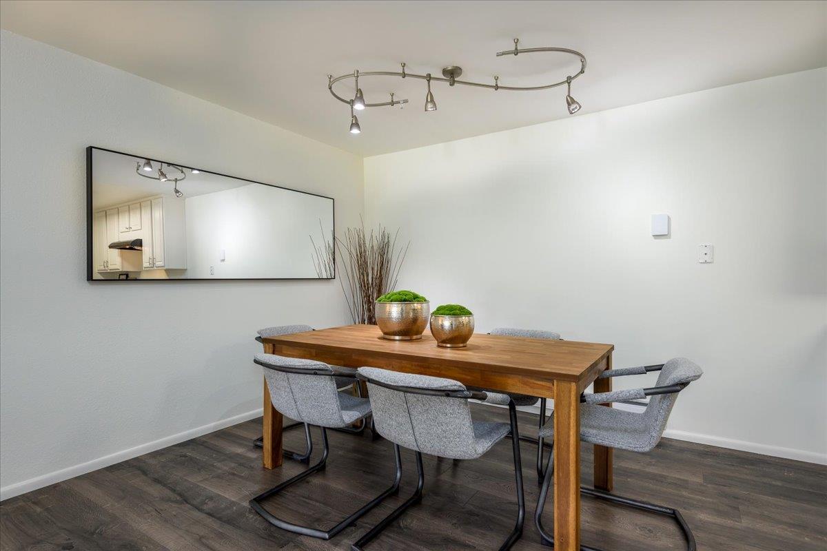 1031 Cherry Avenue 33