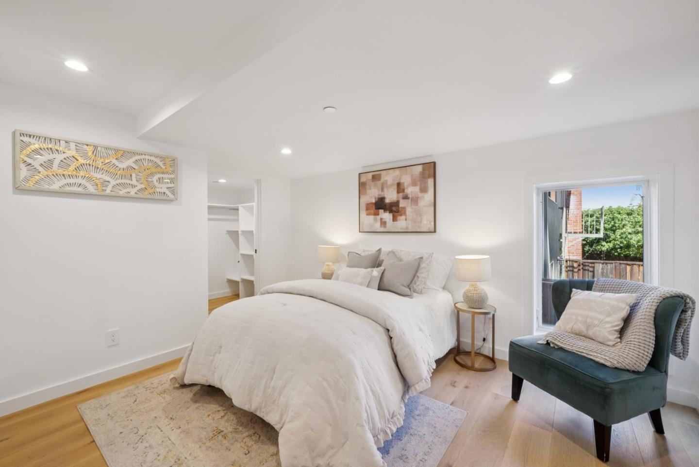 1433 Floribunda Avenue 1
