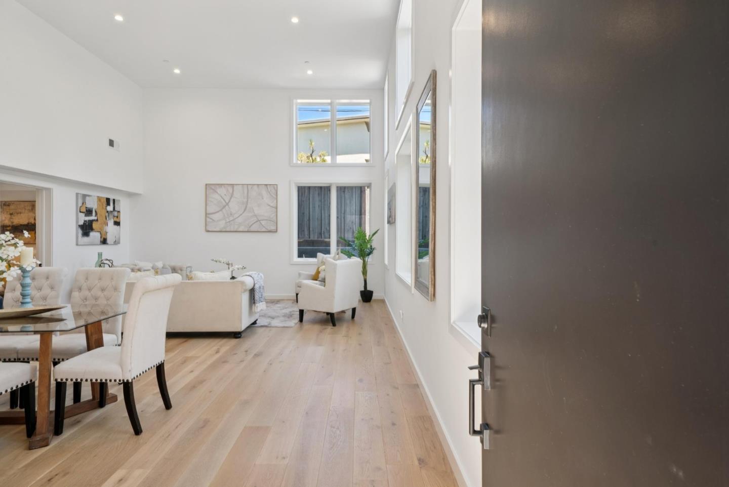 1433 Floribunda Avenue 1