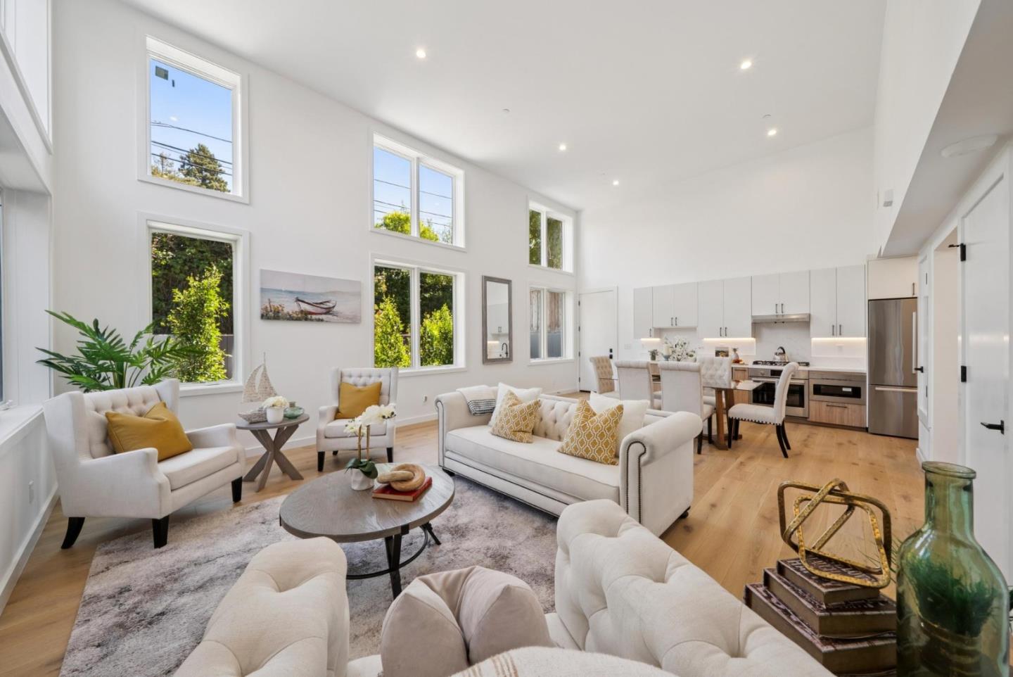 1433 Floribunda Avenue 1