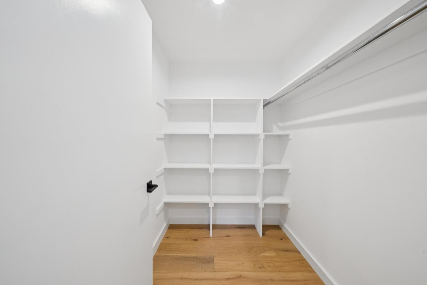 1433 Floribunda Avenue 1