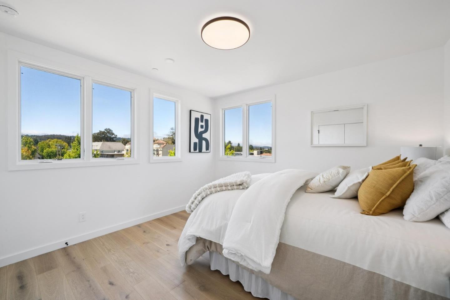 1433 Floribunda Avenue