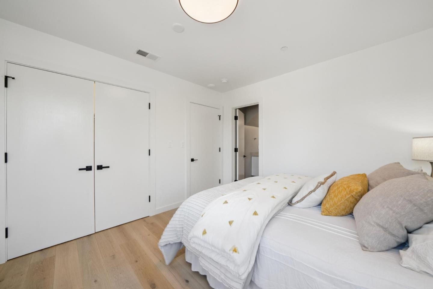 1433 Floribunda Avenue