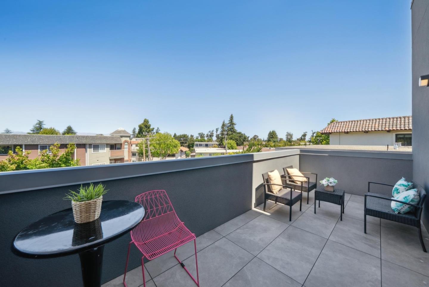 1433 Floribunda Avenue