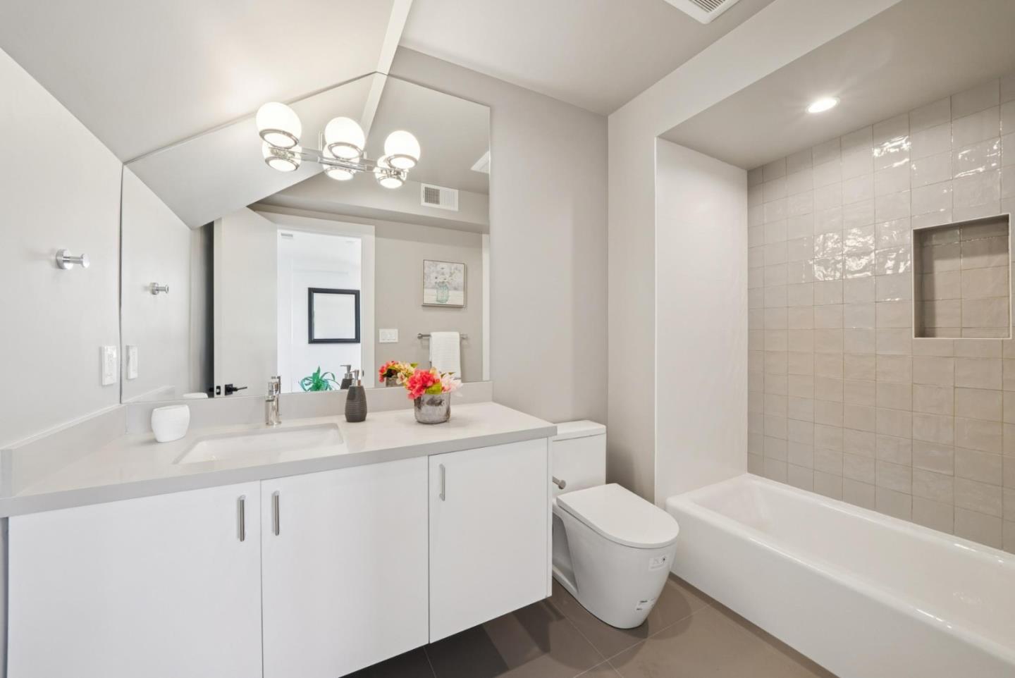 1433 Floribunda Avenue