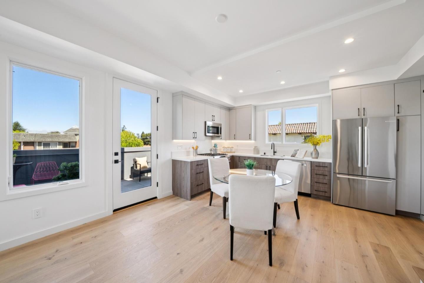 1433 Floribunda Avenue