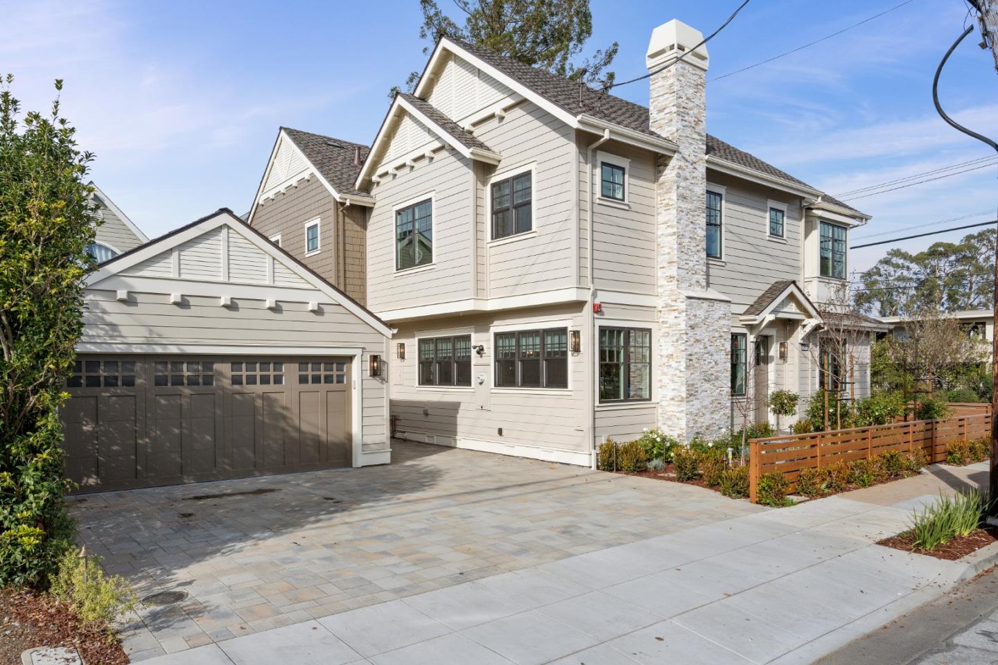 261 East Bellevue Avenue