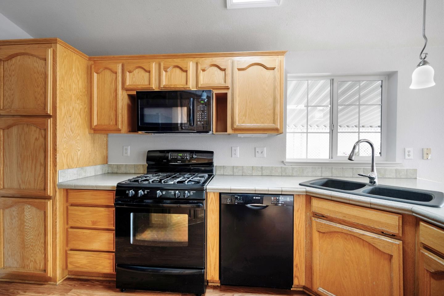 10 Sunset Terrace Unit: 10