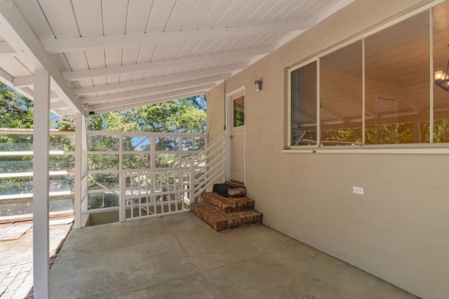 940 Black Mountain Road