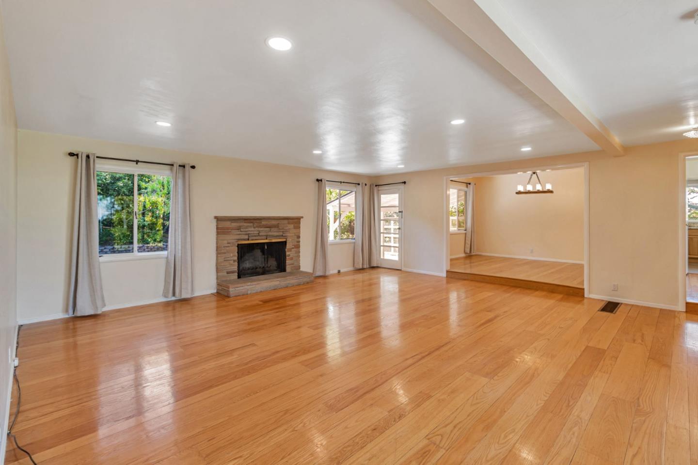 940 Black Mountain Road