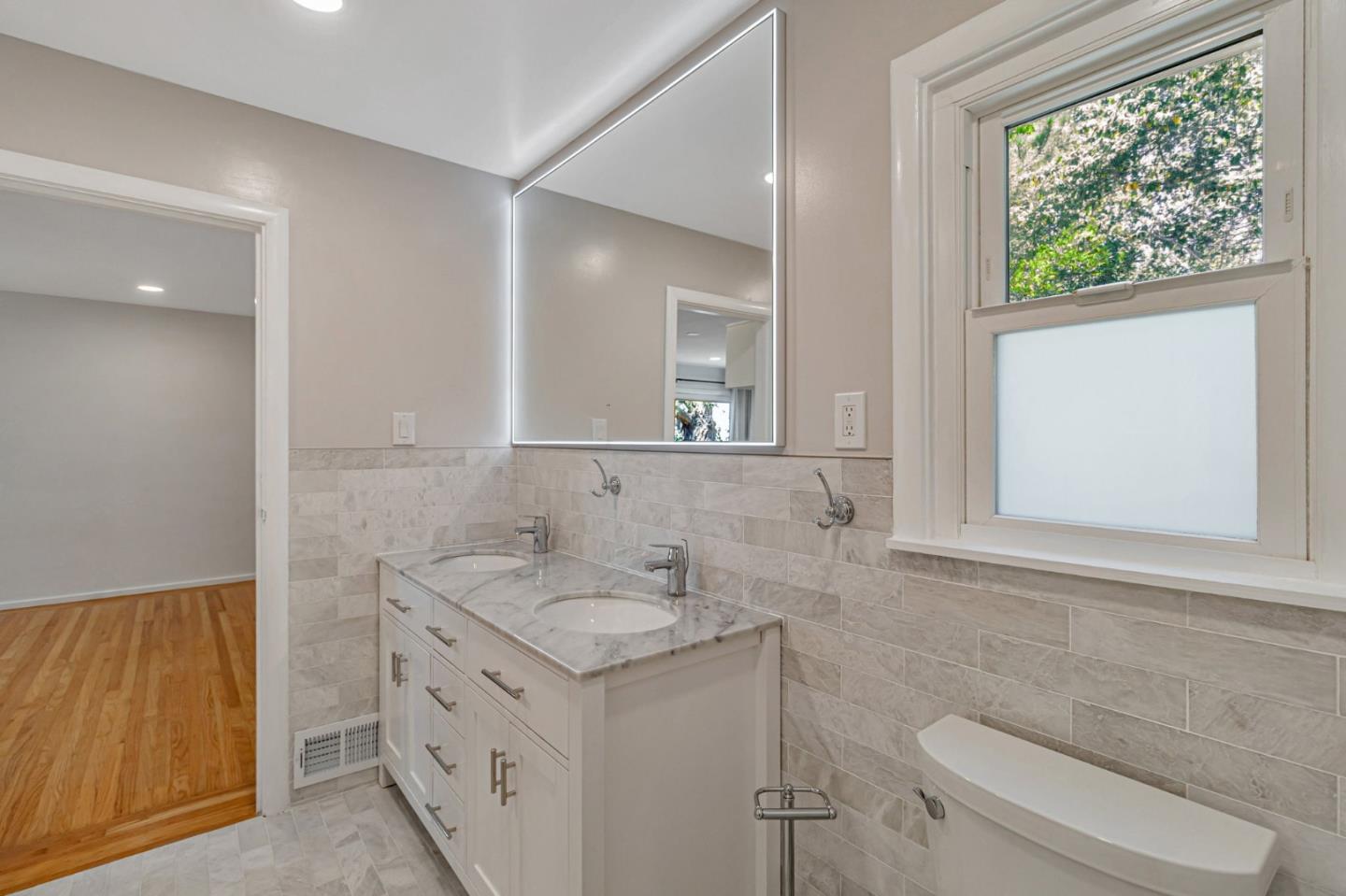 940 Black Mountain Road