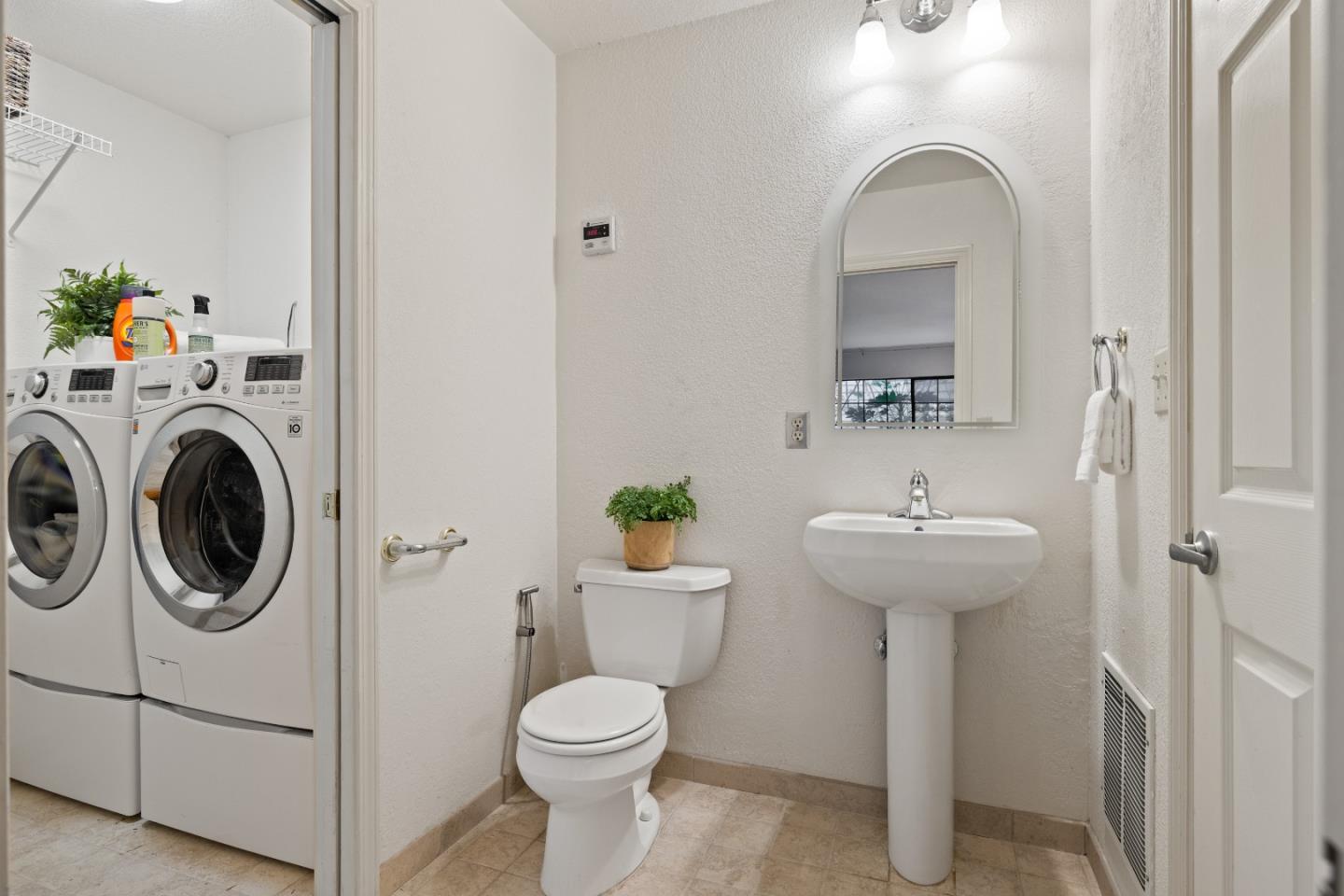 2851 San Juan Boulevard