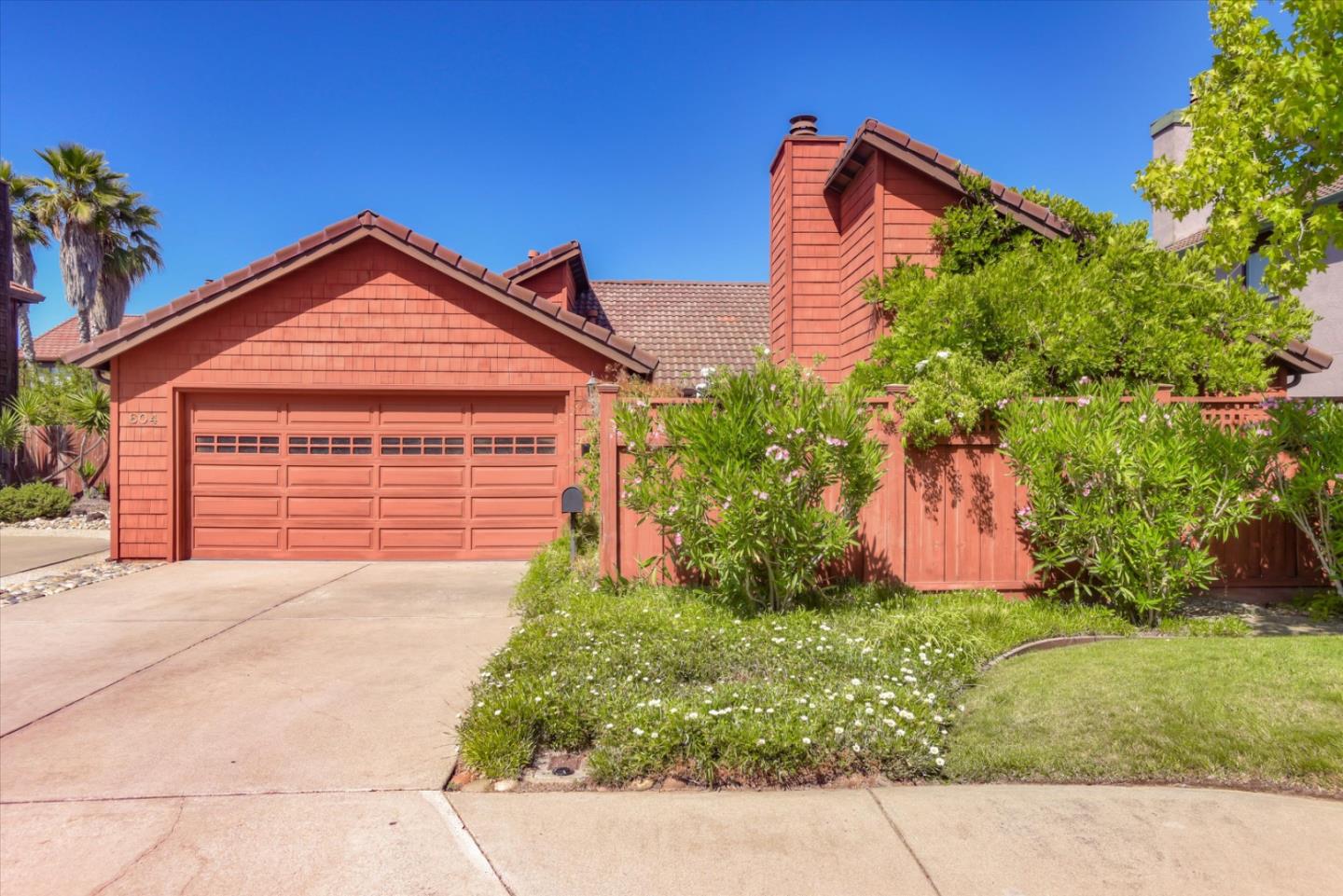 604 San Nicholas Lane