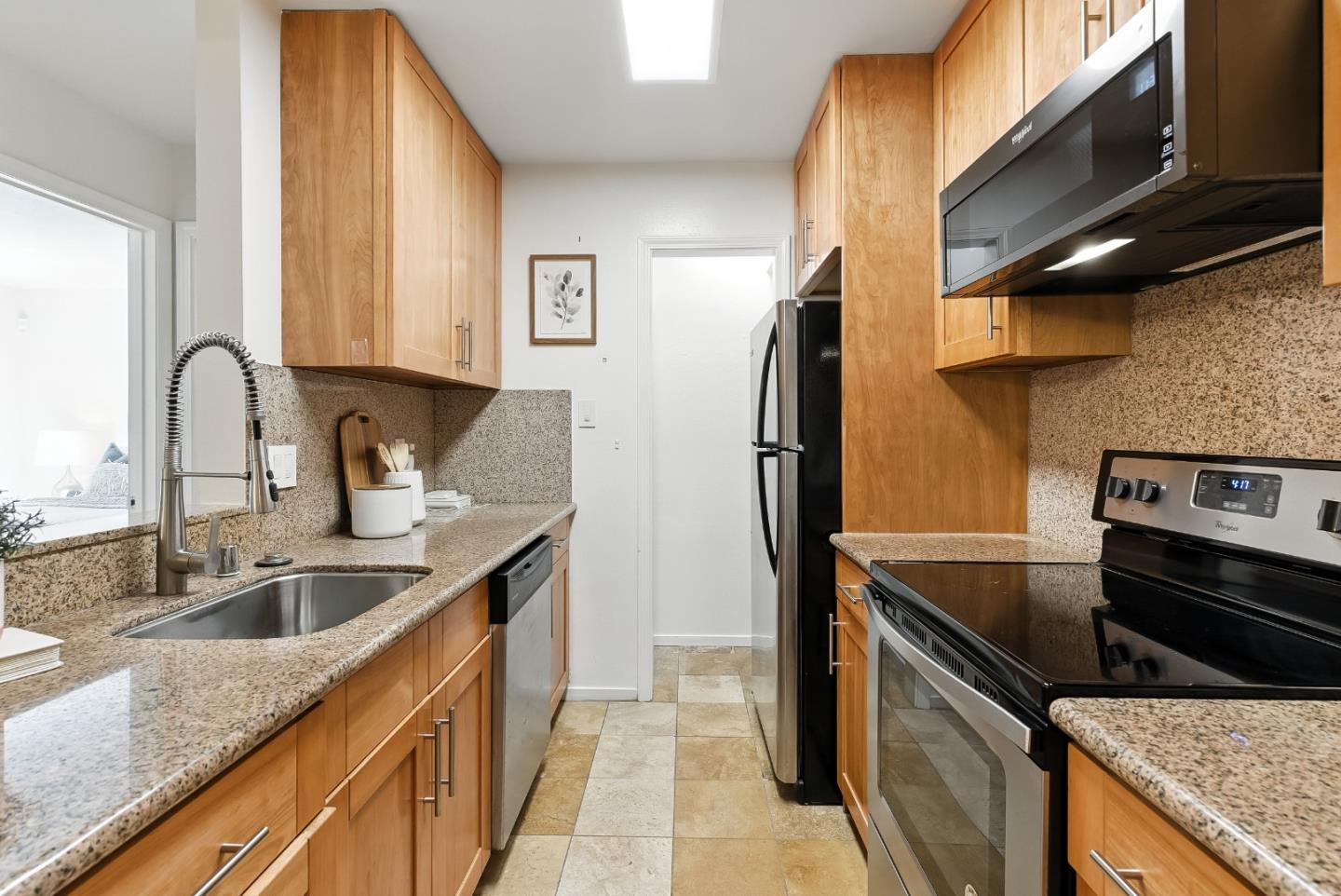 103 Piccadilly Place A