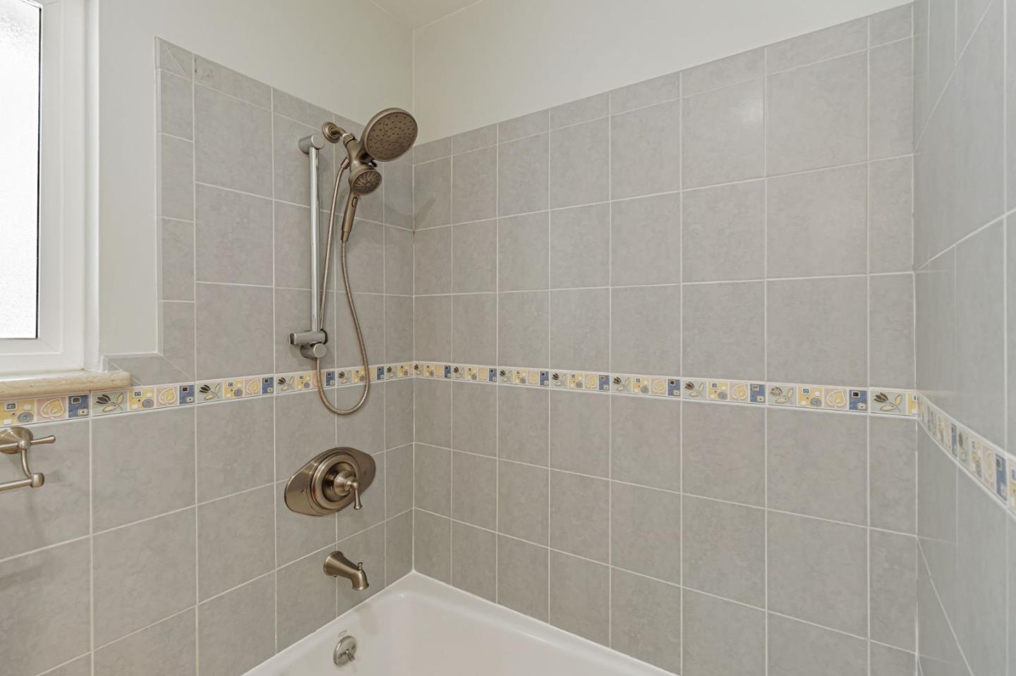 1083 West Hillsdale Boulevard