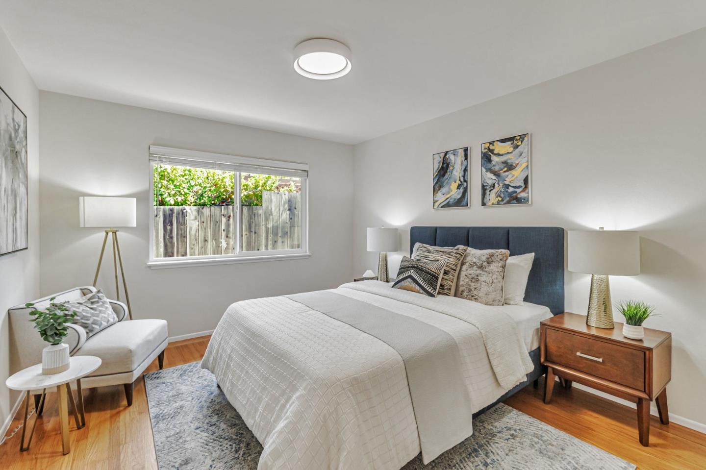 1083 West Hillsdale Boulevard