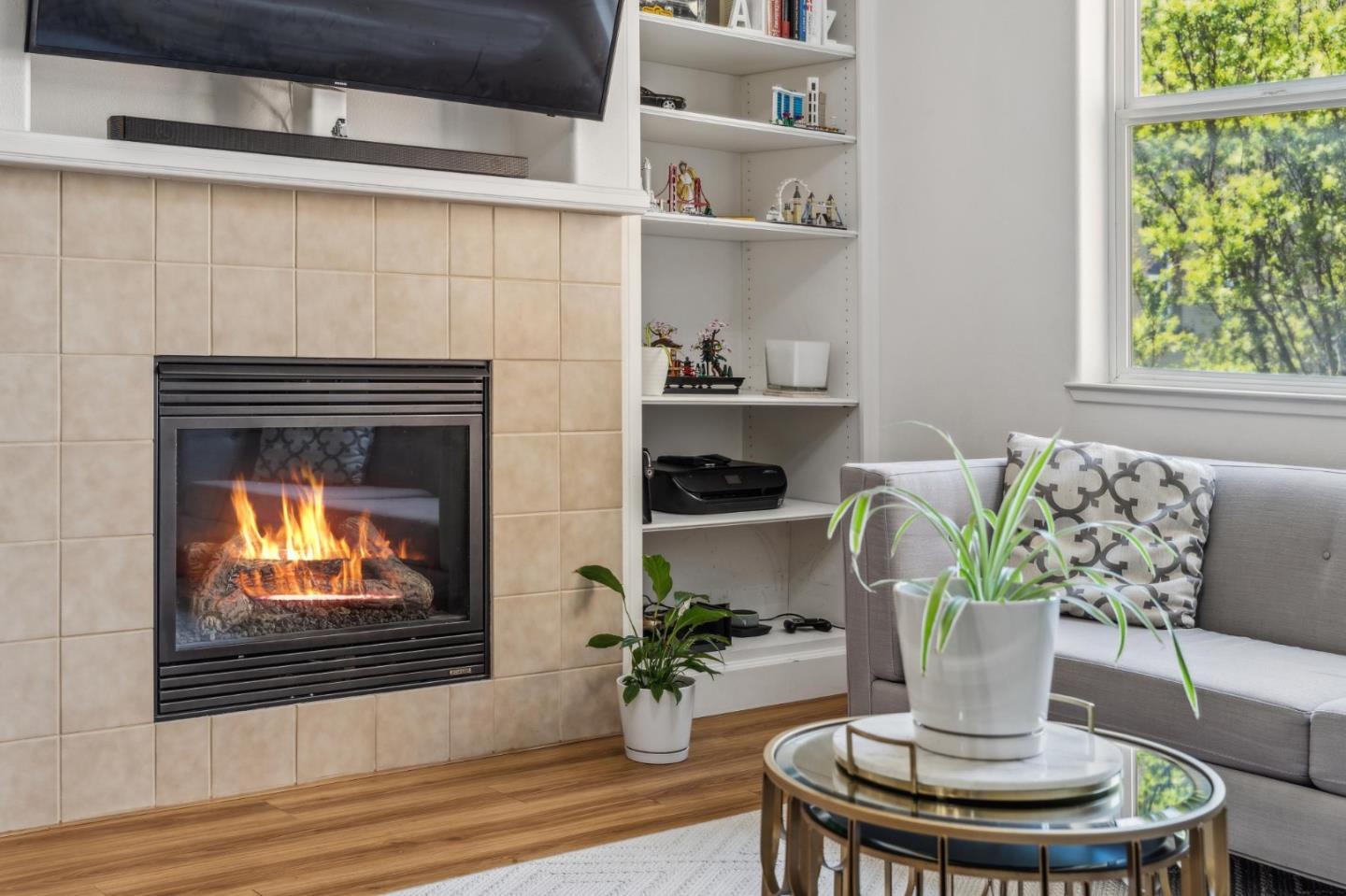 25478 Huntwood Avenue