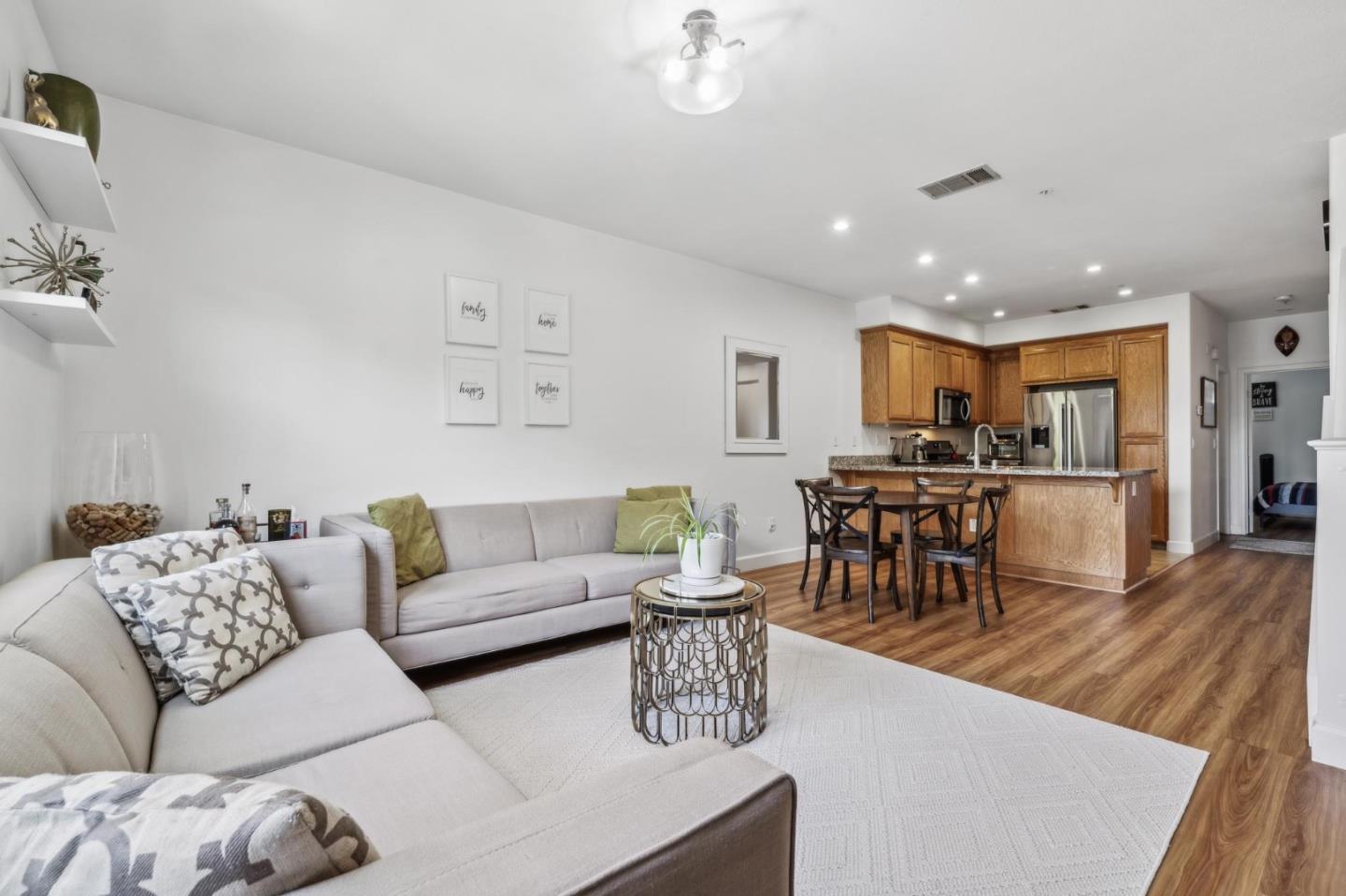 25478 Huntwood Avenue