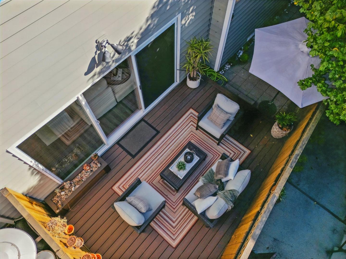 369 North Claremont Street 3