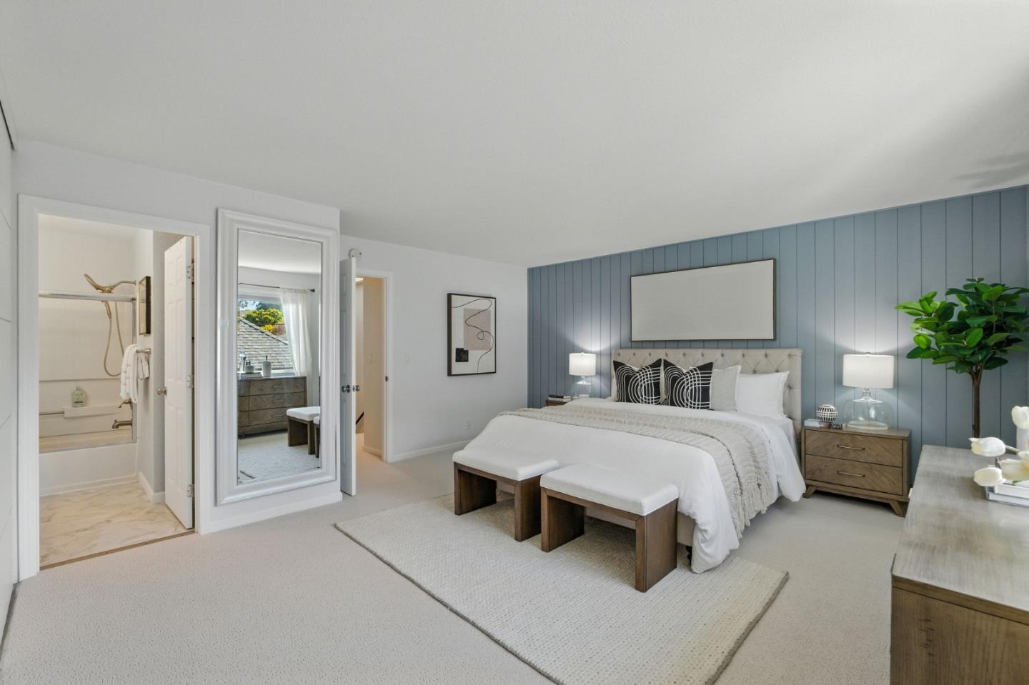 369 North Claremont Street 3