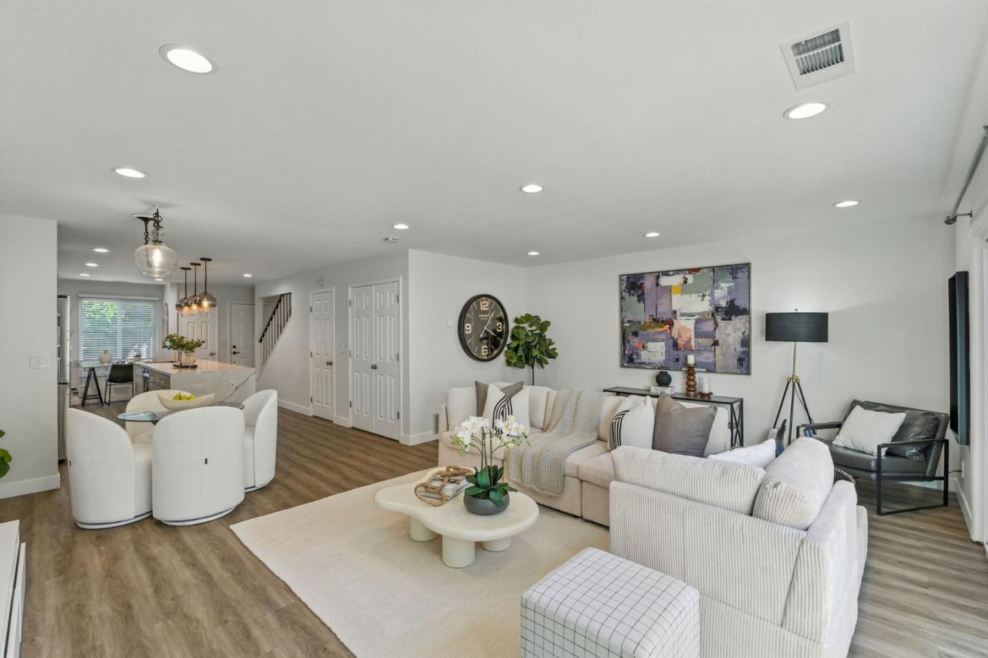 369 North Claremont Street 3