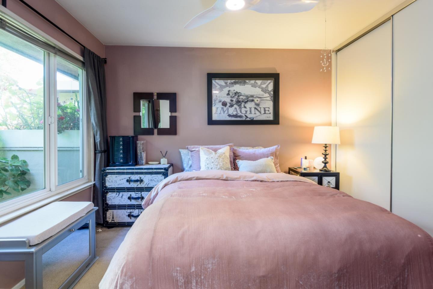 1437 Floribunda Avenue