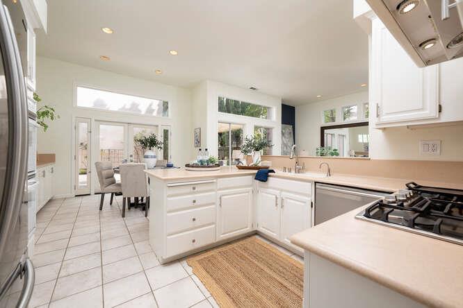 816 Corriente Point Drive