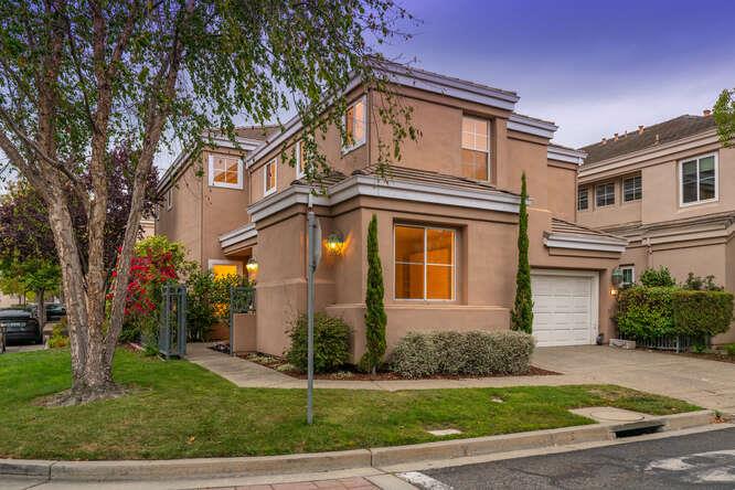 816 Corriente Point Drive