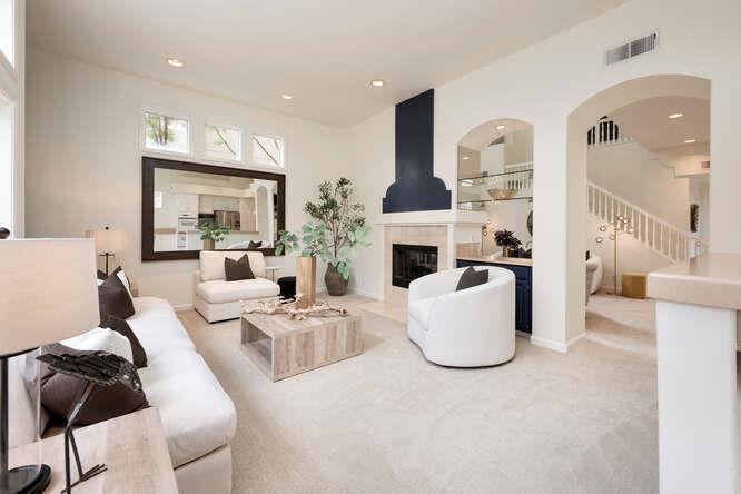 816 Corriente Point Drive