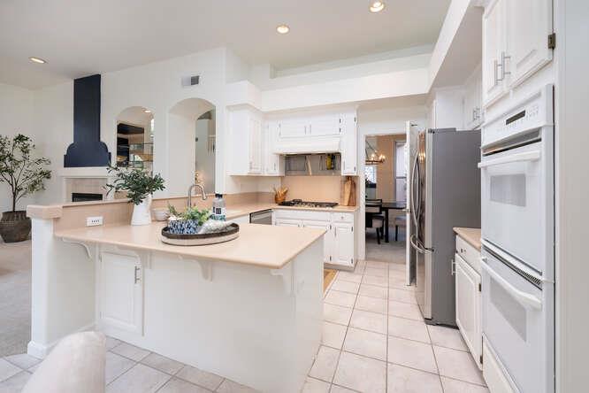 816 Corriente Point Drive