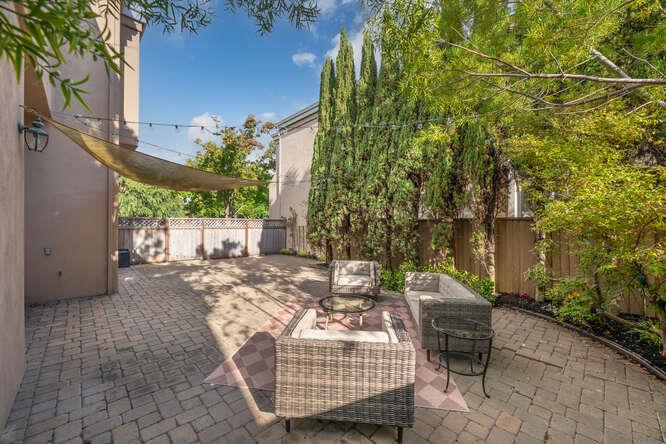 816 Corriente Point Drive