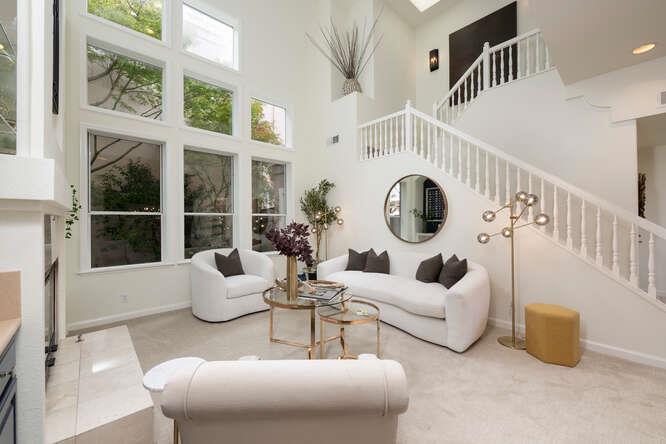 816 Corriente Point Drive