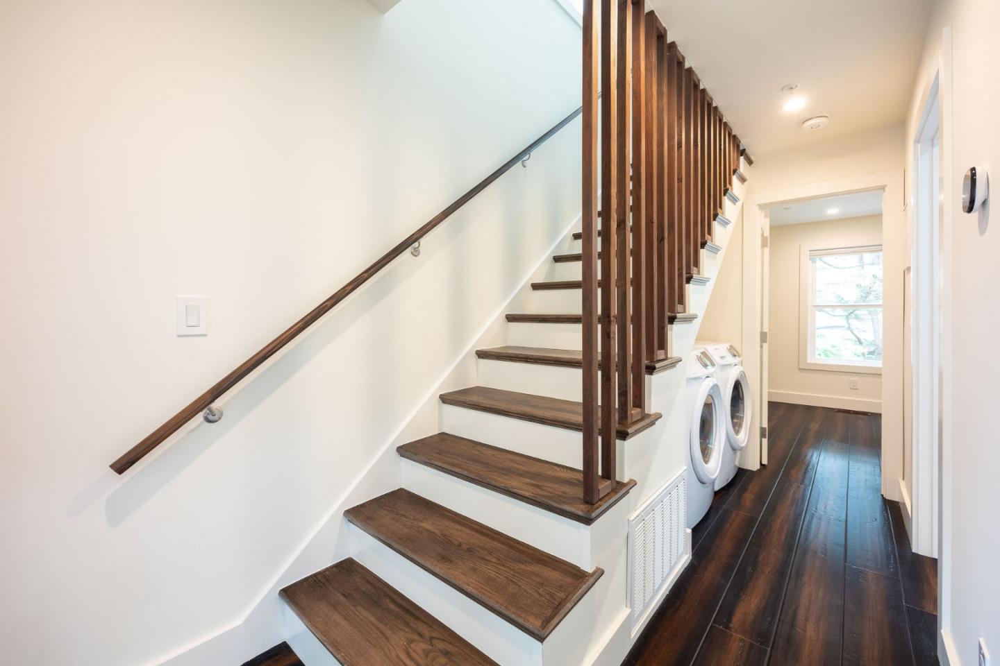 655 Vue De Mer Avenue