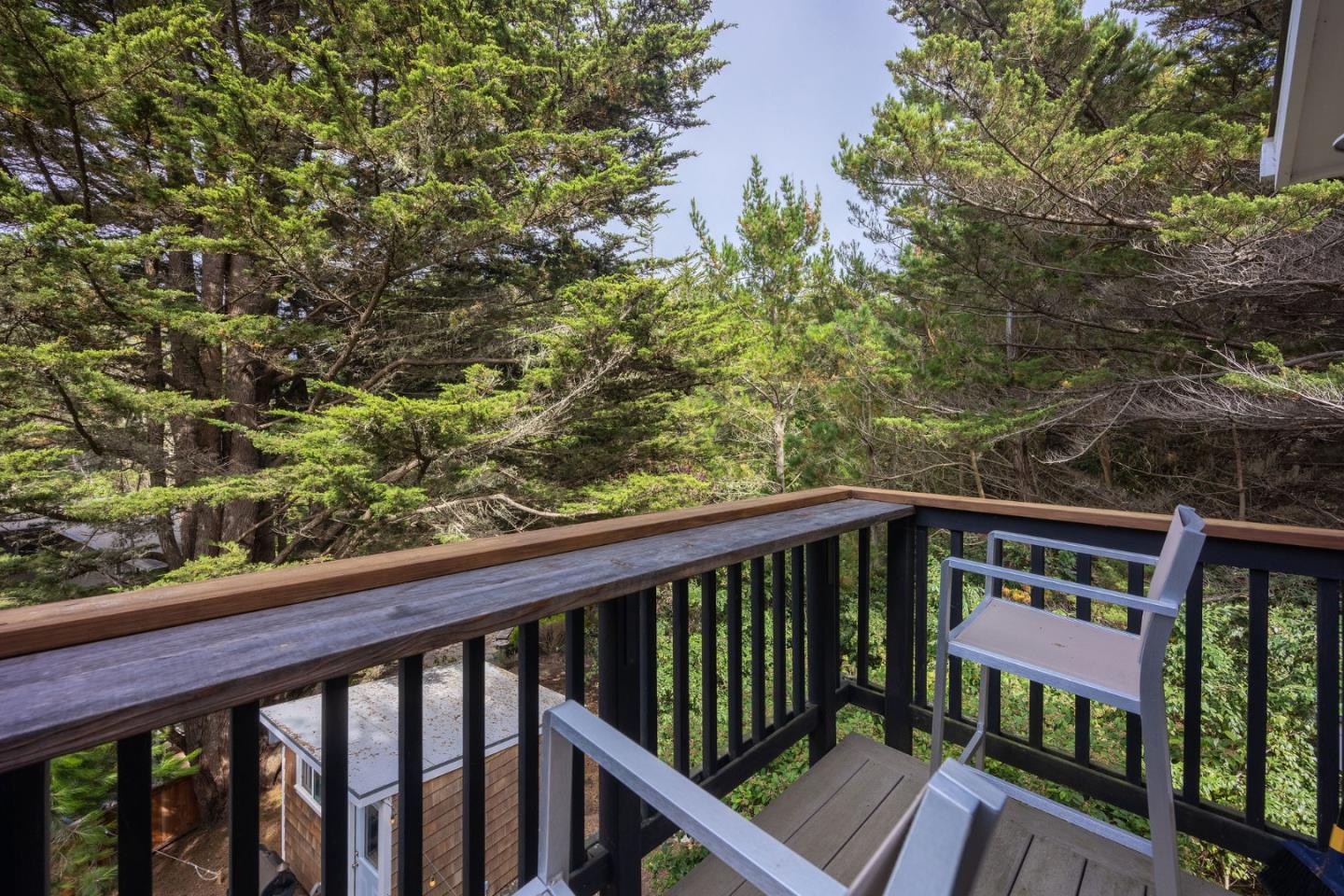 655 Vue De Mer Avenue