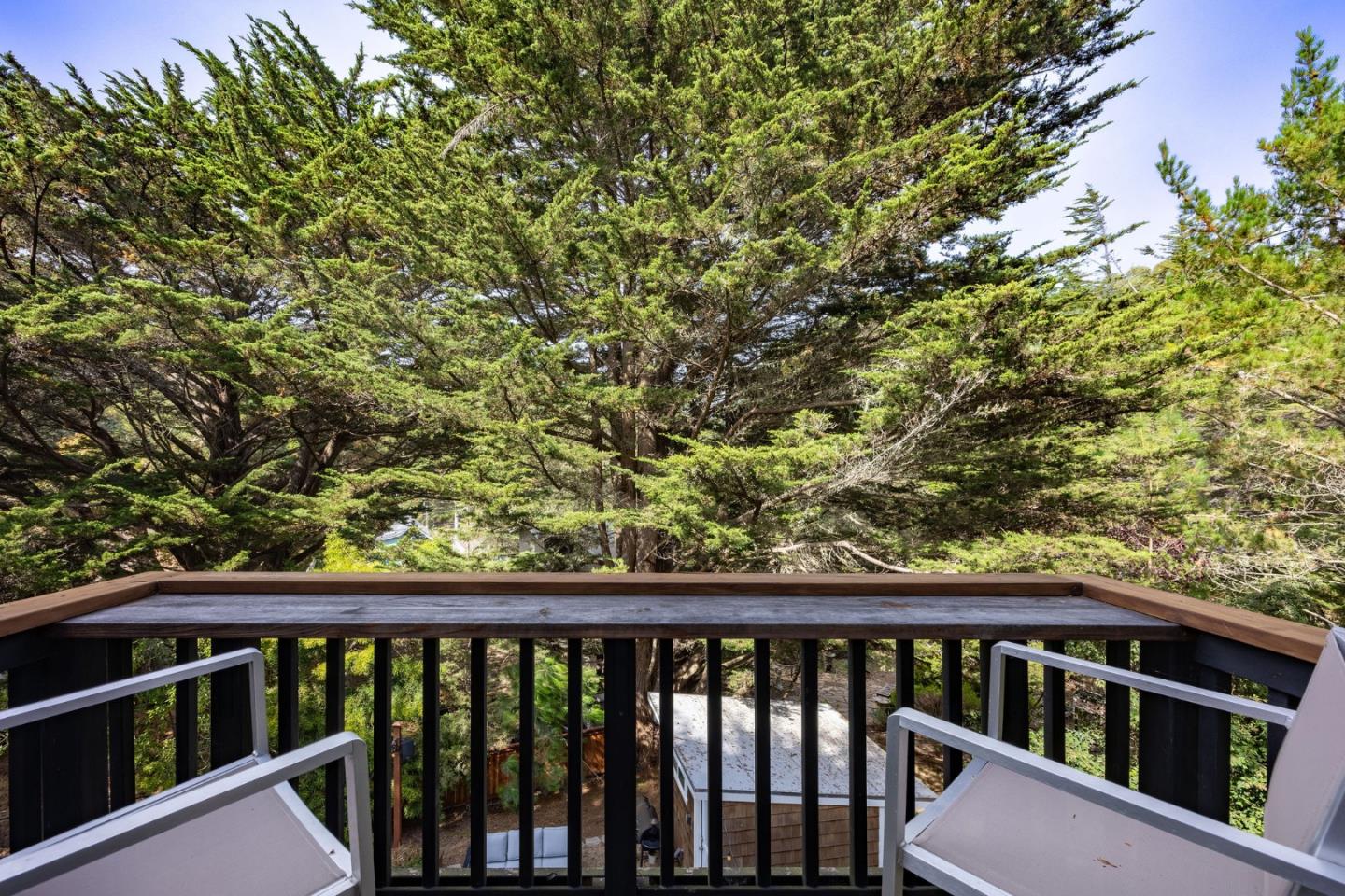 655 Vue De Mer Avenue