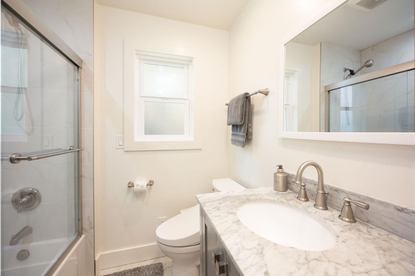 655 Vue De Mer Avenue