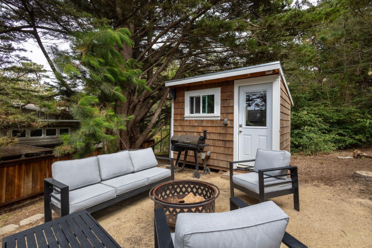 655 Vue De Mer Avenue