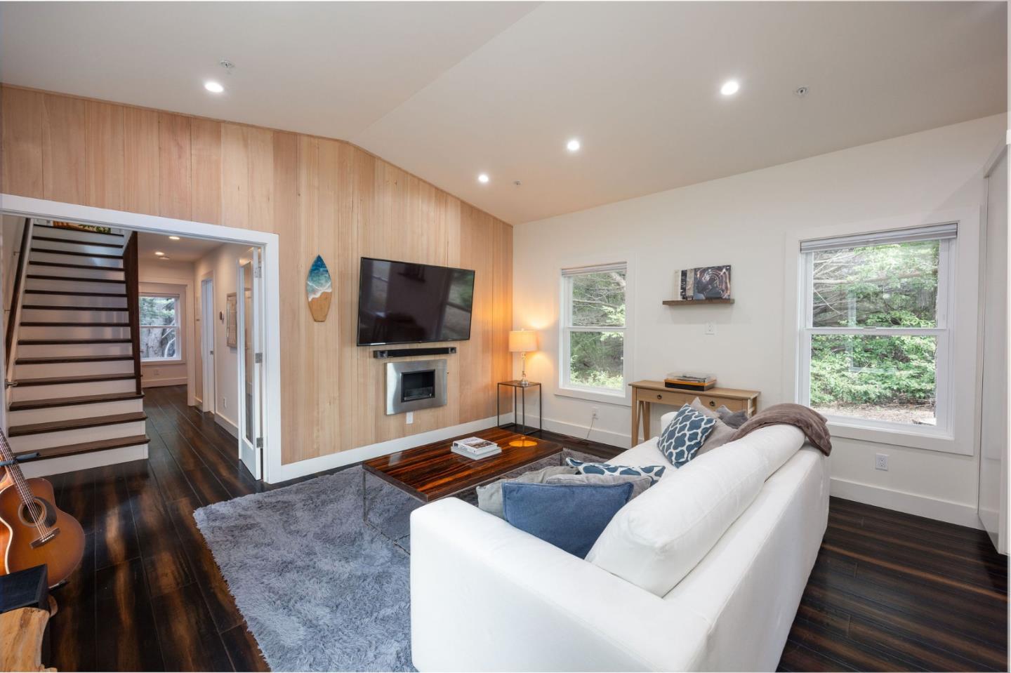 655 Vue De Mer Avenue