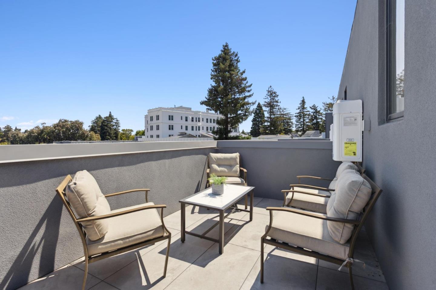 1433 Floribunda Avenue 5