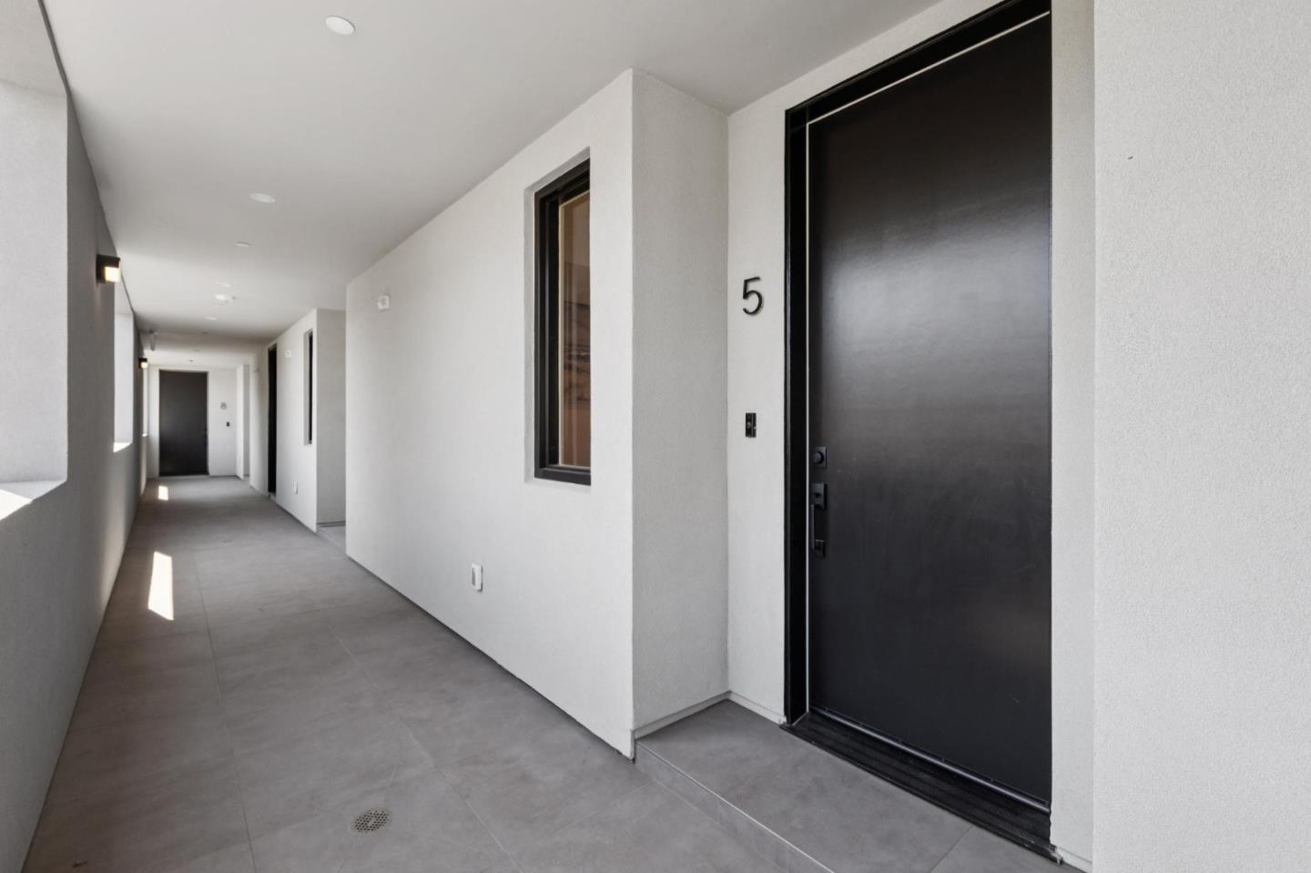 1433 Floribunda Avenue 5