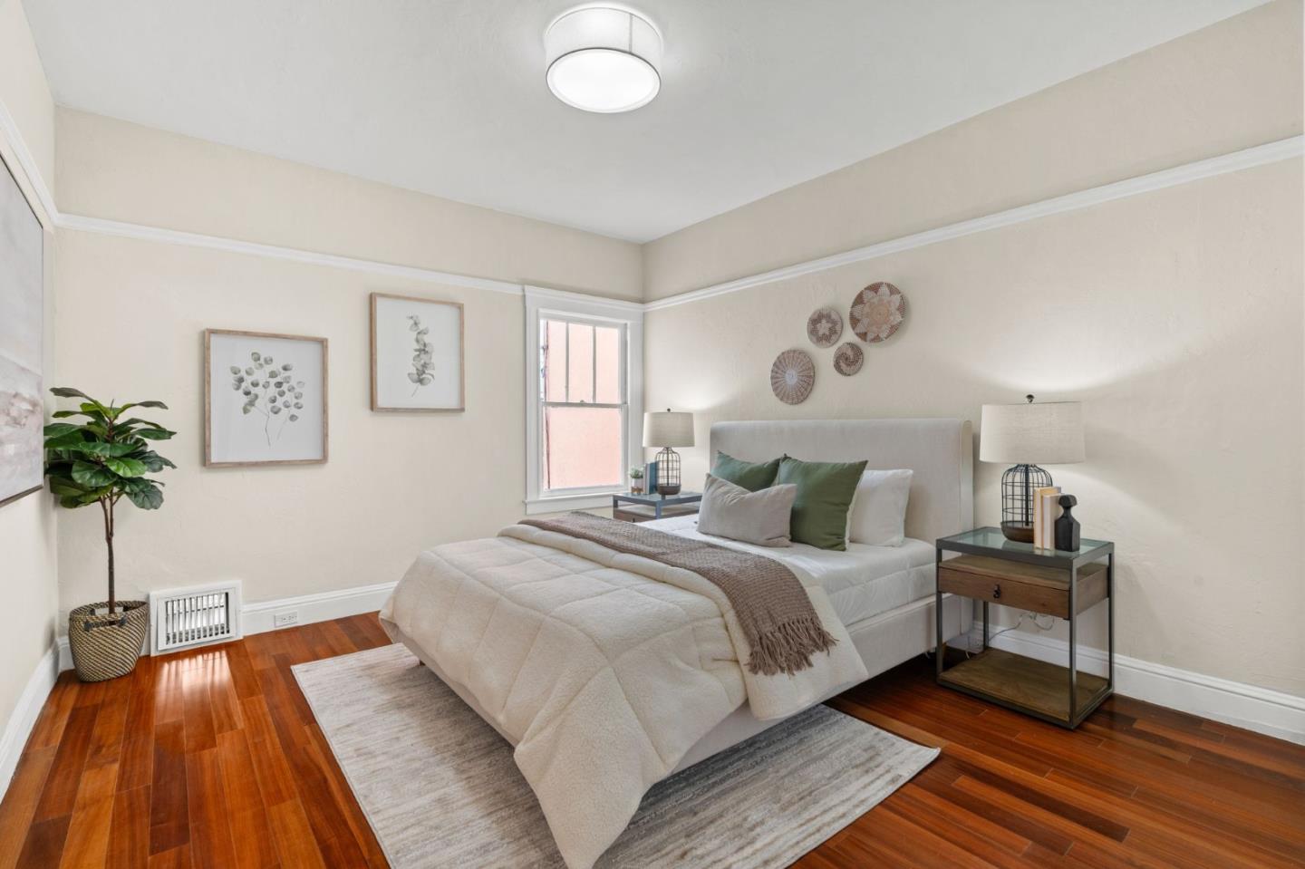 207 Edinburgh Street