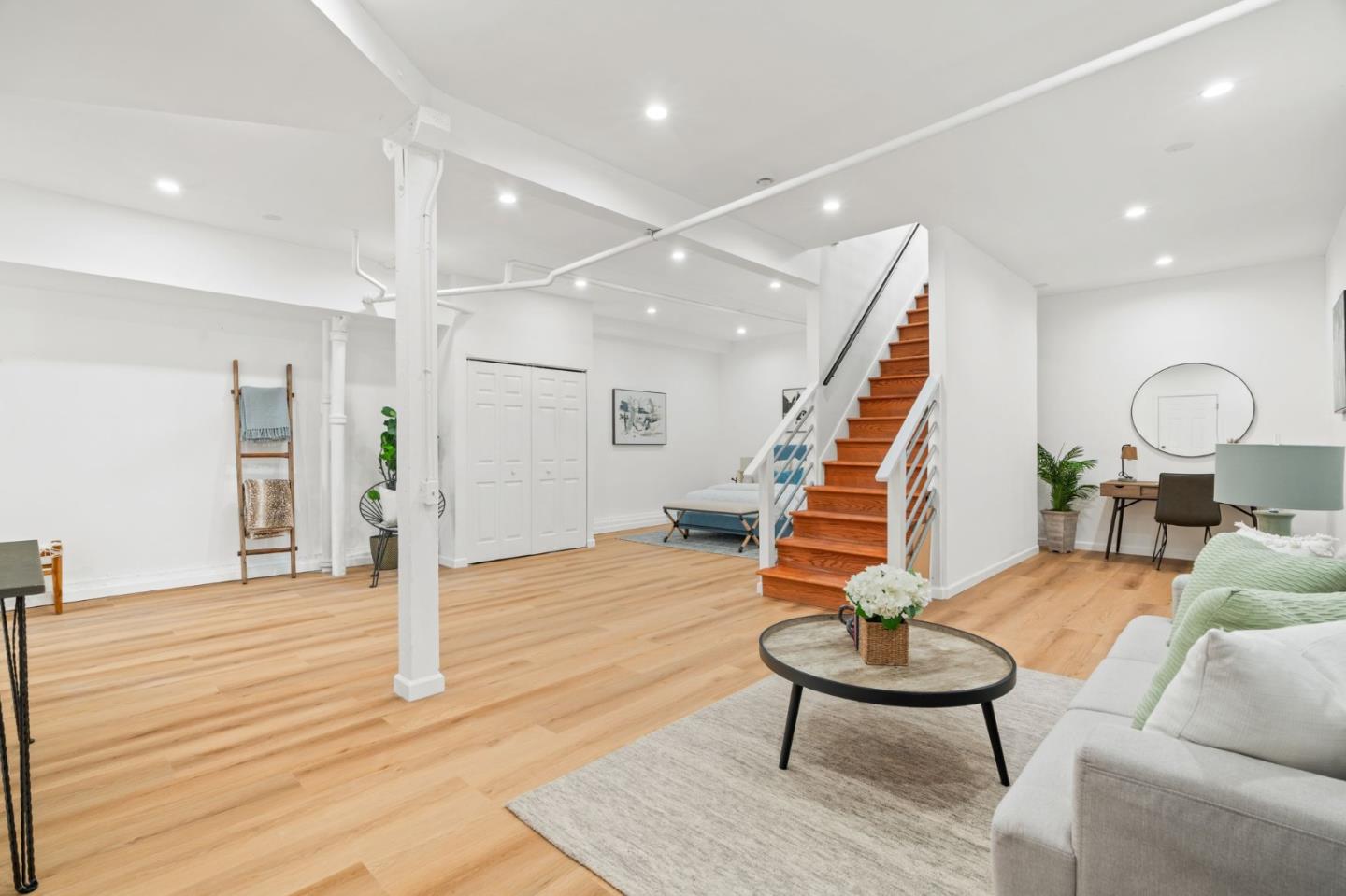 207 Edinburgh Street