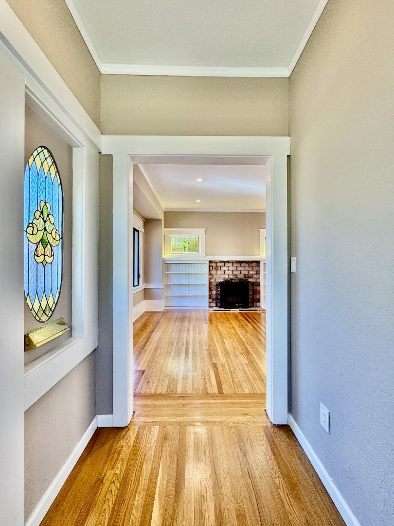 809 Bayswater Avenue