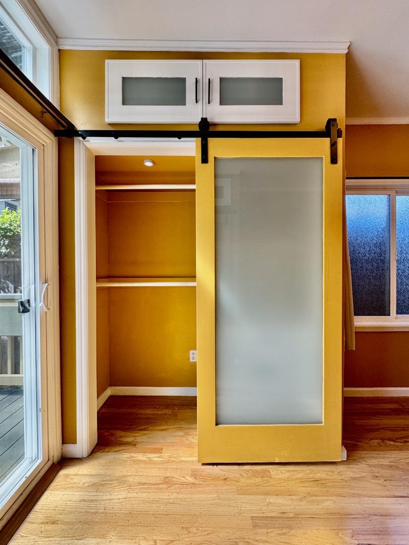 809 Bayswater Avenue