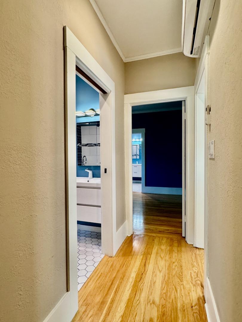 809 Bayswater Avenue