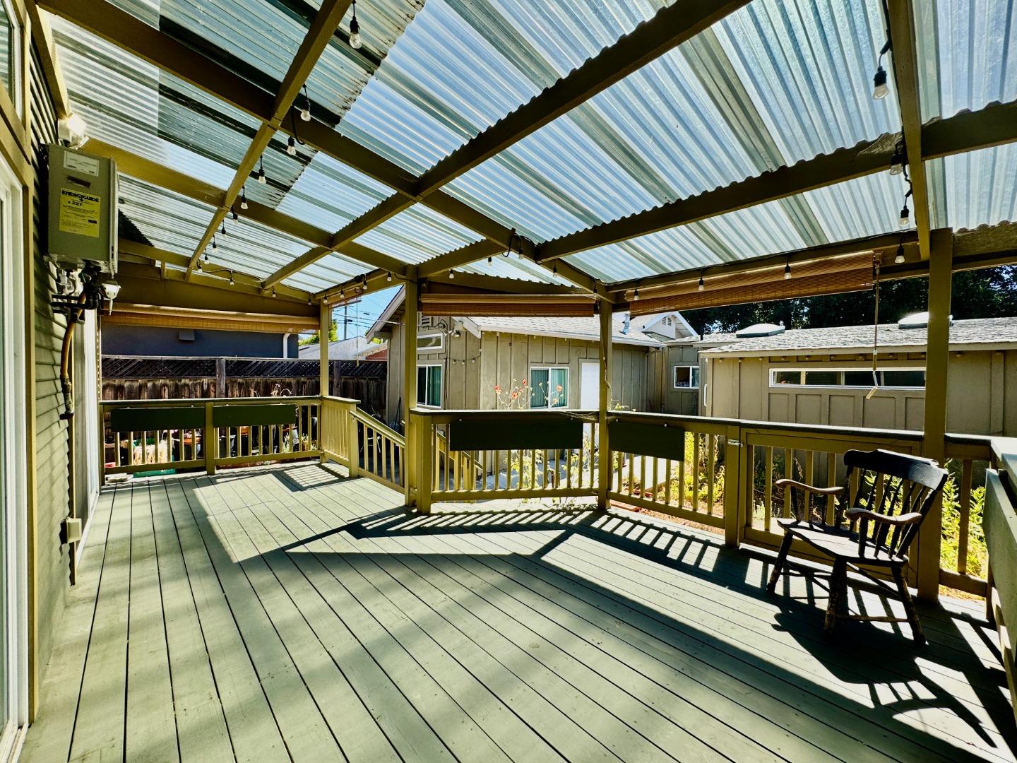 809 Bayswater Avenue