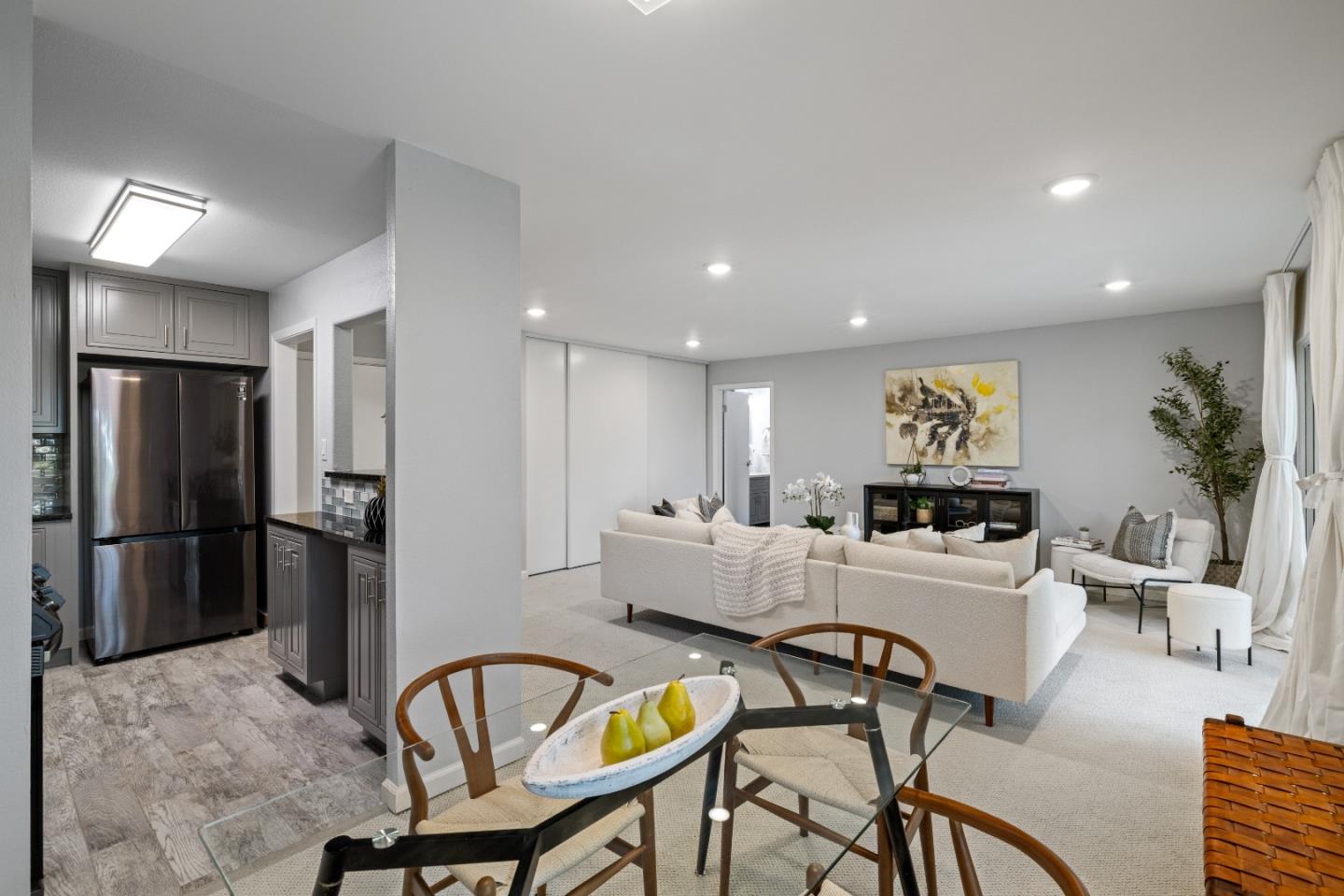 833 North Humboldt Street 314